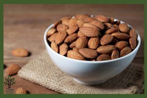 نهال بادام مامایی جام نهال